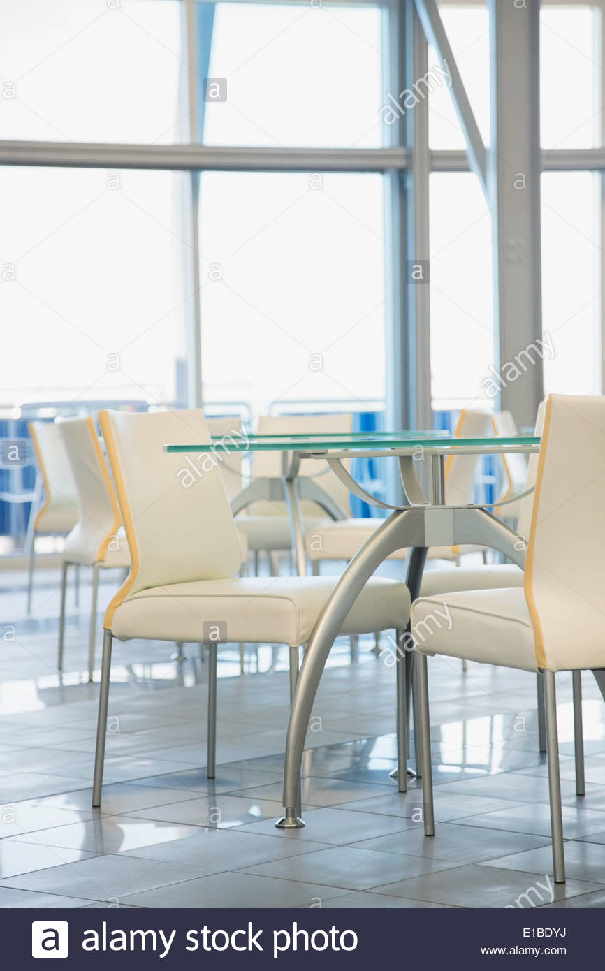 Empty chairs and office table hires stock photography and images Alamy