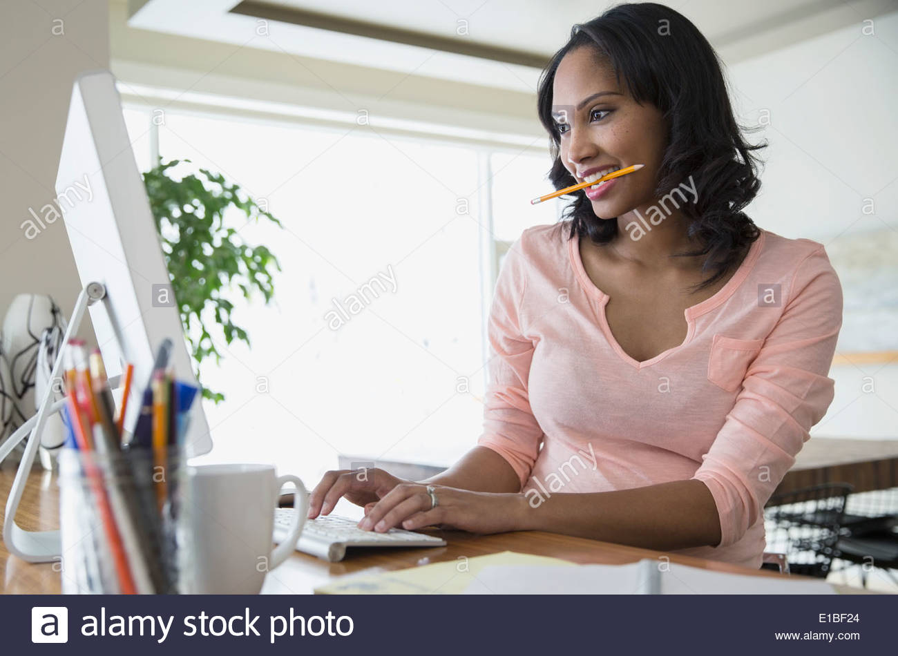 Woman mail counter hi-res stock photography and images - Alamy
