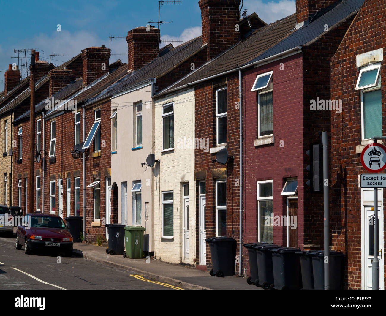 Traditional British terraced houses in Chesterfield Derbyshire England UK a northern town Stock Photo