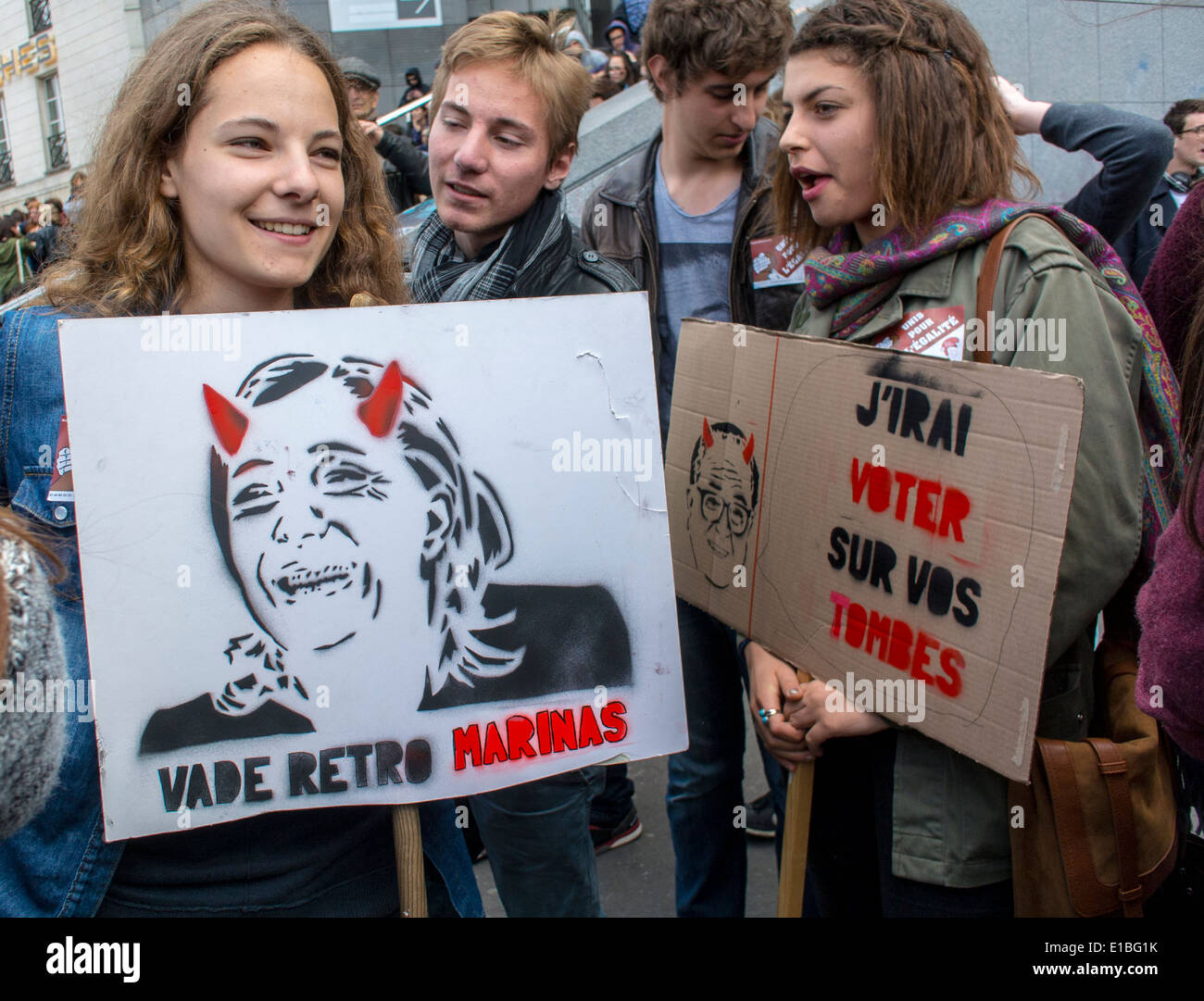 Paris, France, Anti-Extreme Right Demonstration, Protests by group Teens Students, Holding French protest poster  'Marine Le Pen' Caricature, young Stock Photo
