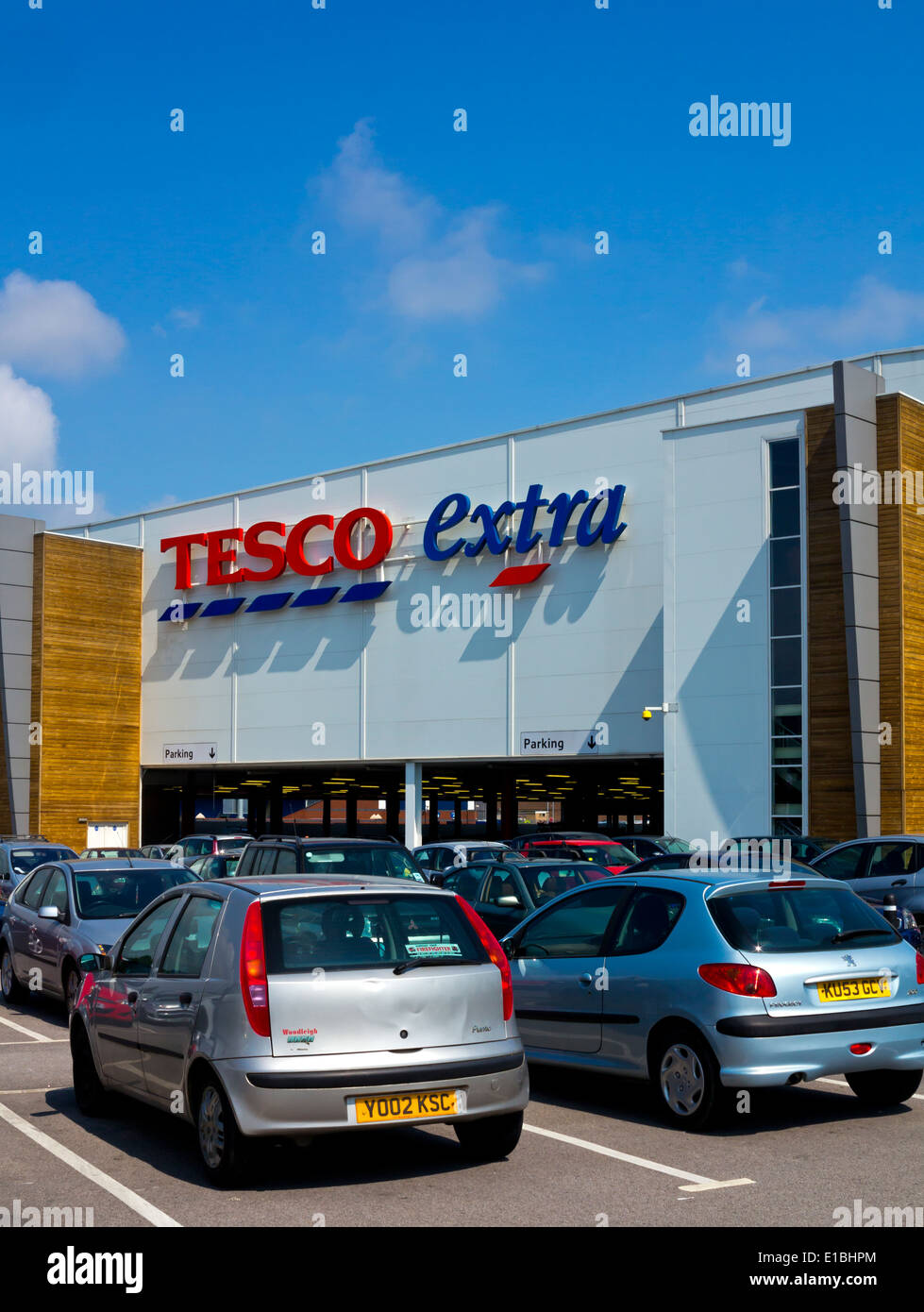 Tesco Extra supermarket in Chesterfield Derbyshire England UK with car
