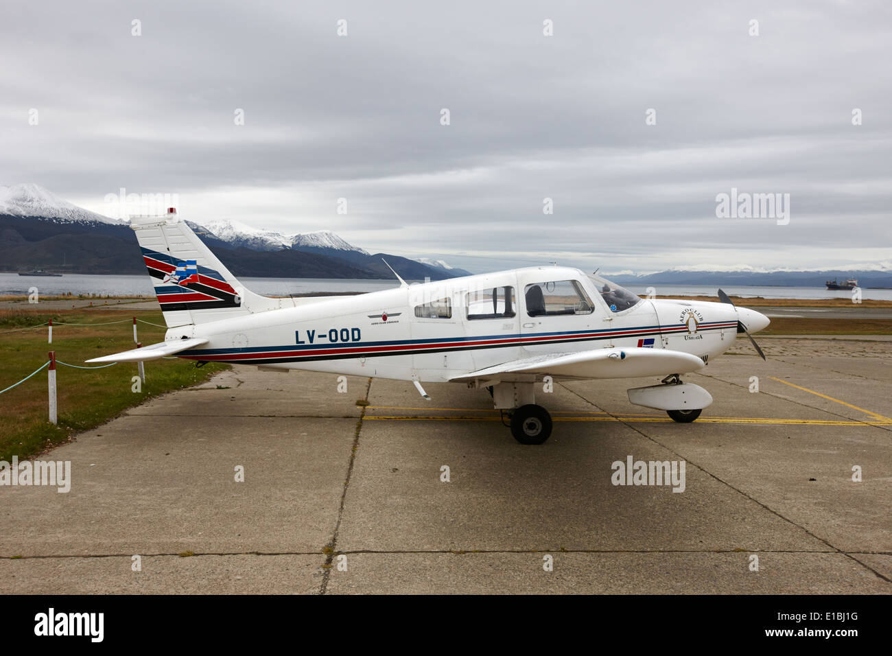lv-00d piper pa28-181 archer light aircraft aeroclub Ushuaia Argentina Stock Photo
