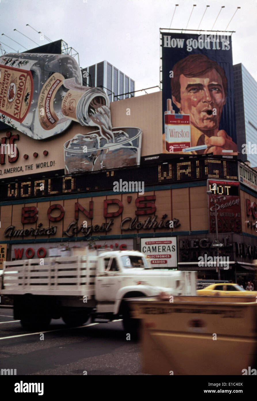 オーシャンシティー1970 New York vintage image on 1970 about construction site of