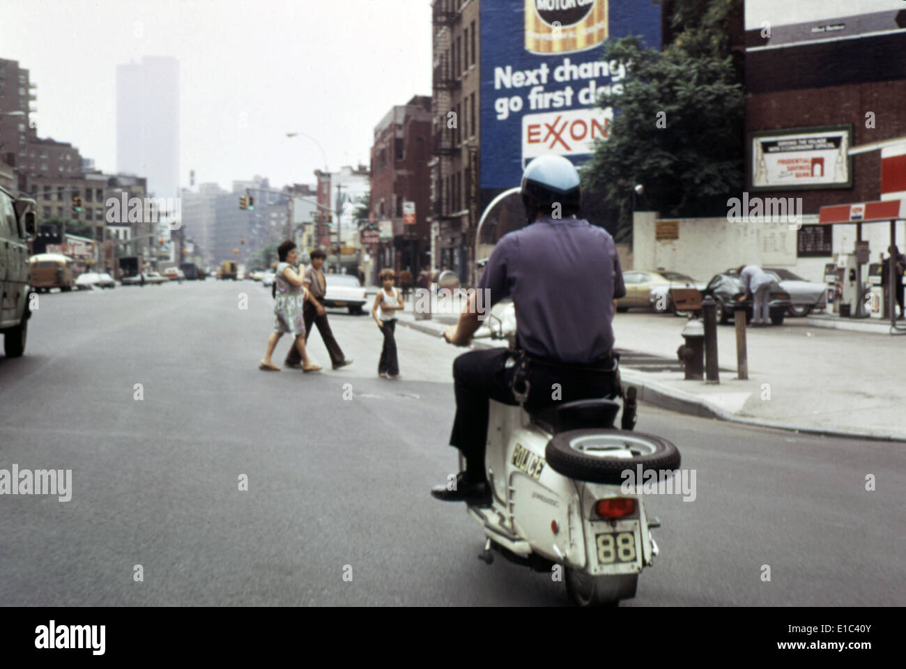 New york police 1970s hi-res stock photography and images - Alamy