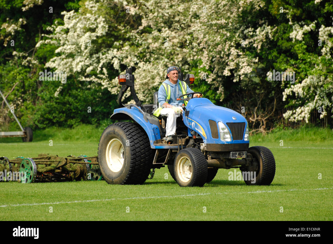 Tractor driver hires stock photography and images Alamy