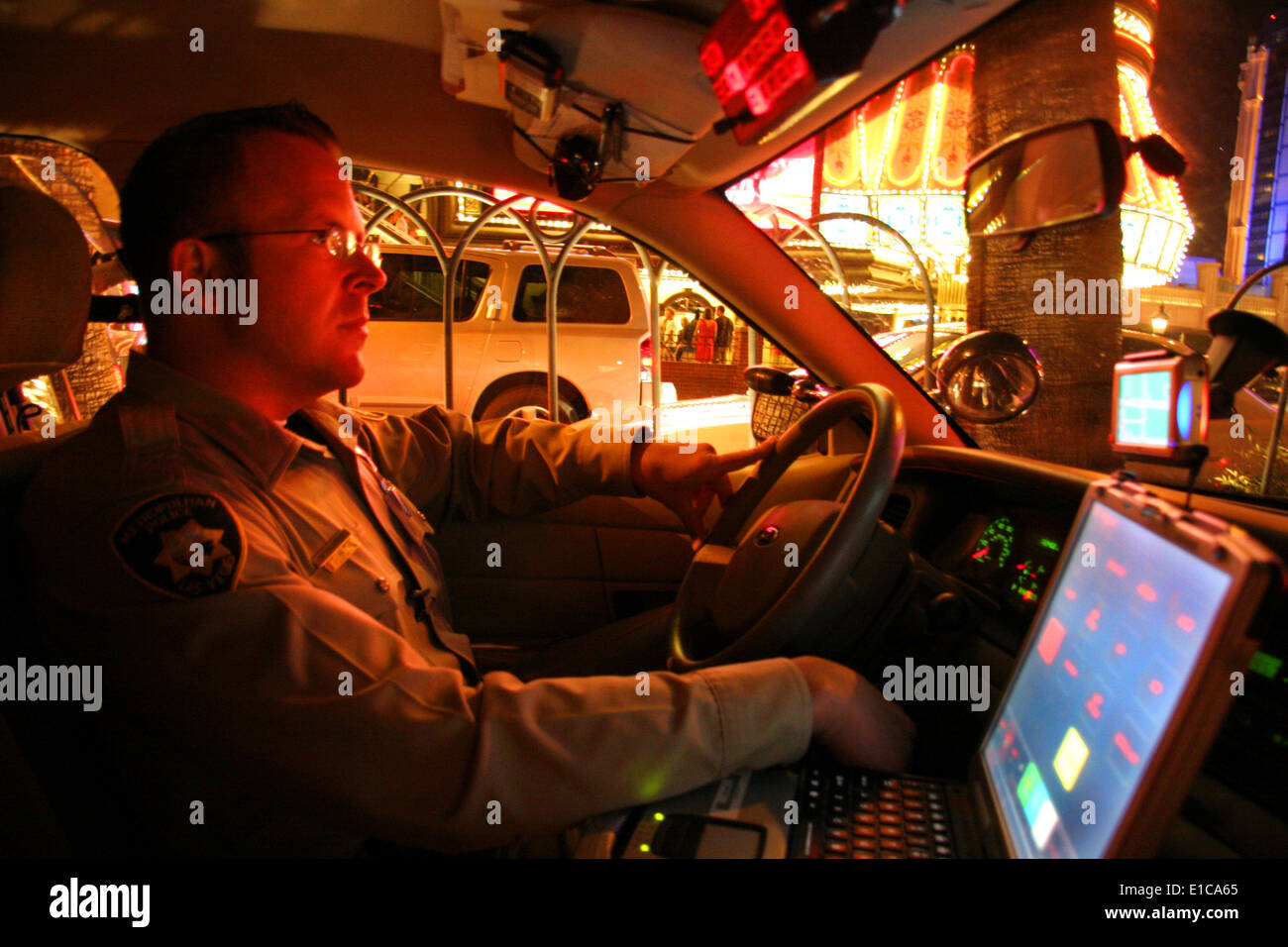Las Vegas Metropolitan police officer on patrol, Las Vegas, Nevada, USA ...