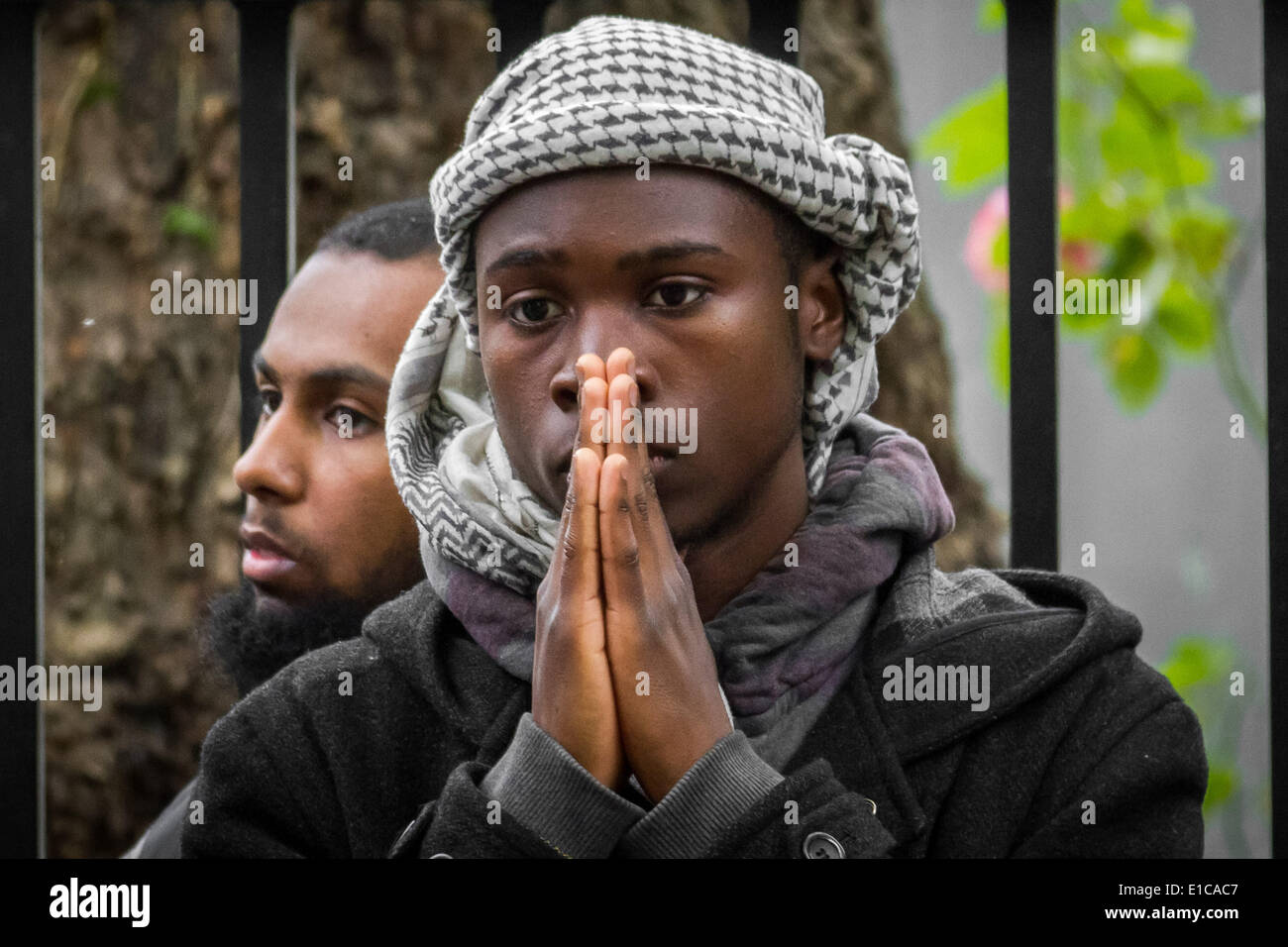London, UK. 30th May 2014. Radical Islamists continue protesting for release of Omar Bakri Muhammad Credit:  Guy Corbishley/Alamy Live News Stock Photo