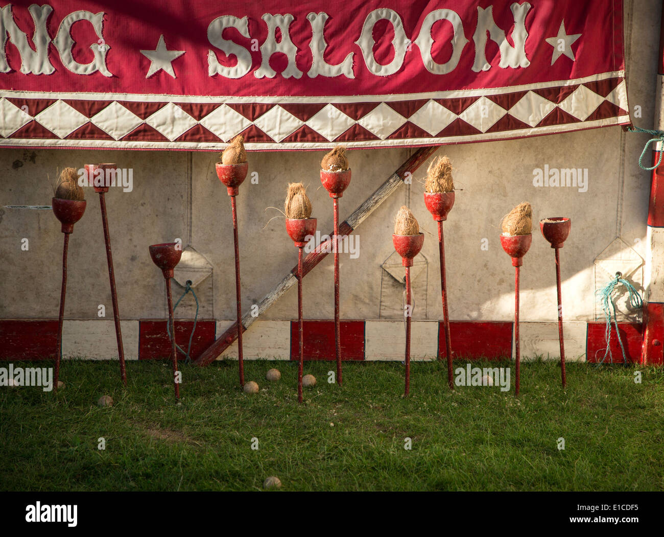 Coconut shy hires stock photography and images Alamy