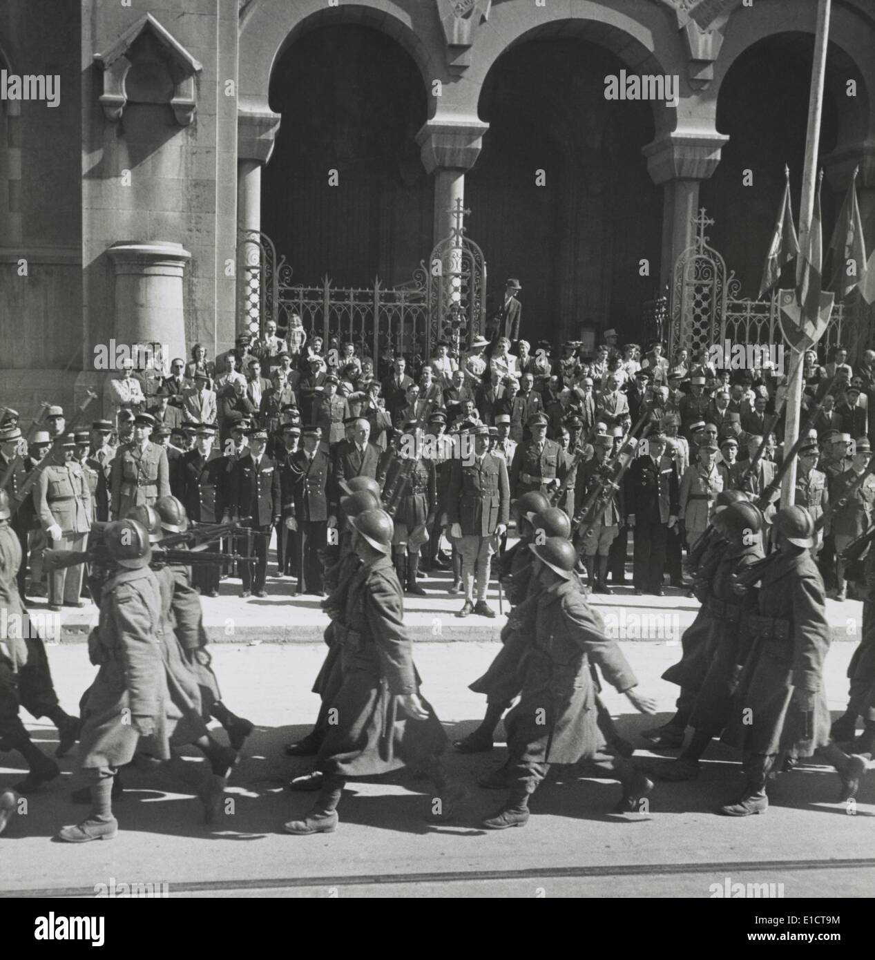 Free French Troops reviewed by Gen. Henri Giraud during the Allied ...