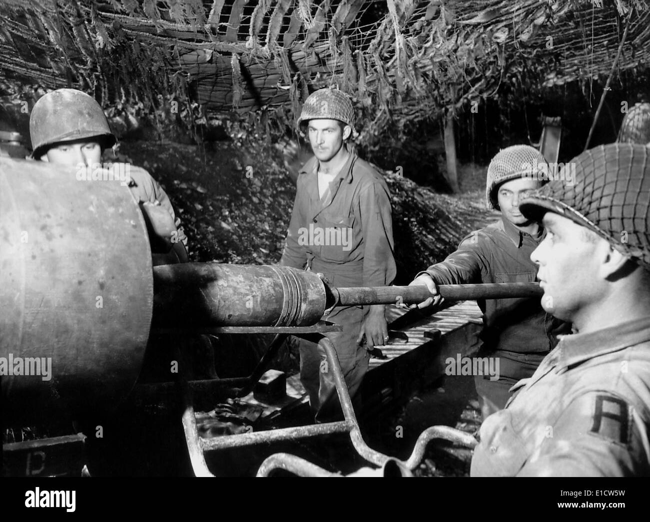 Barrel of a gun hi-res stock photography and images - Alamy