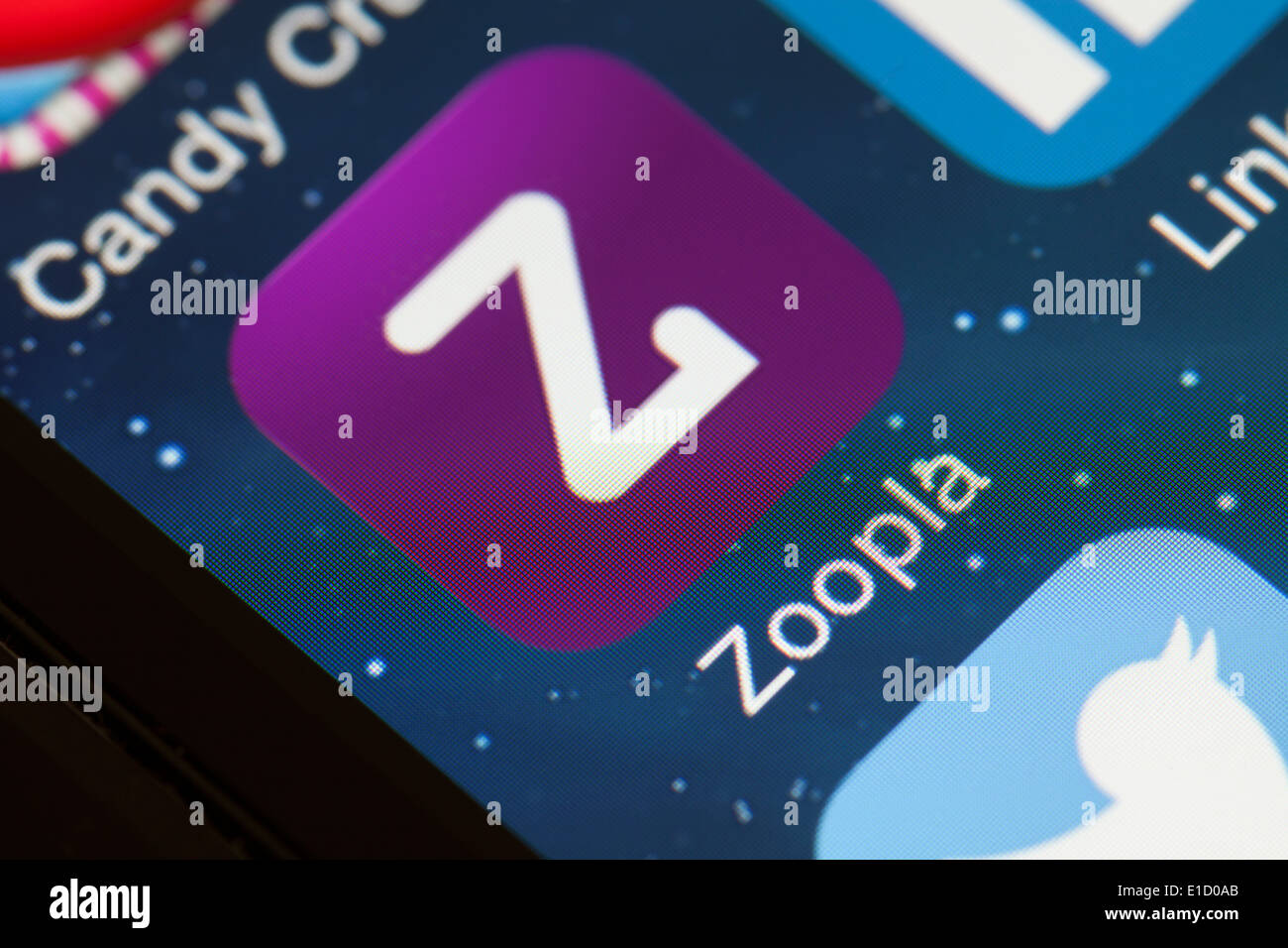 Zoopla app icon on mobile phone. Stock Photo