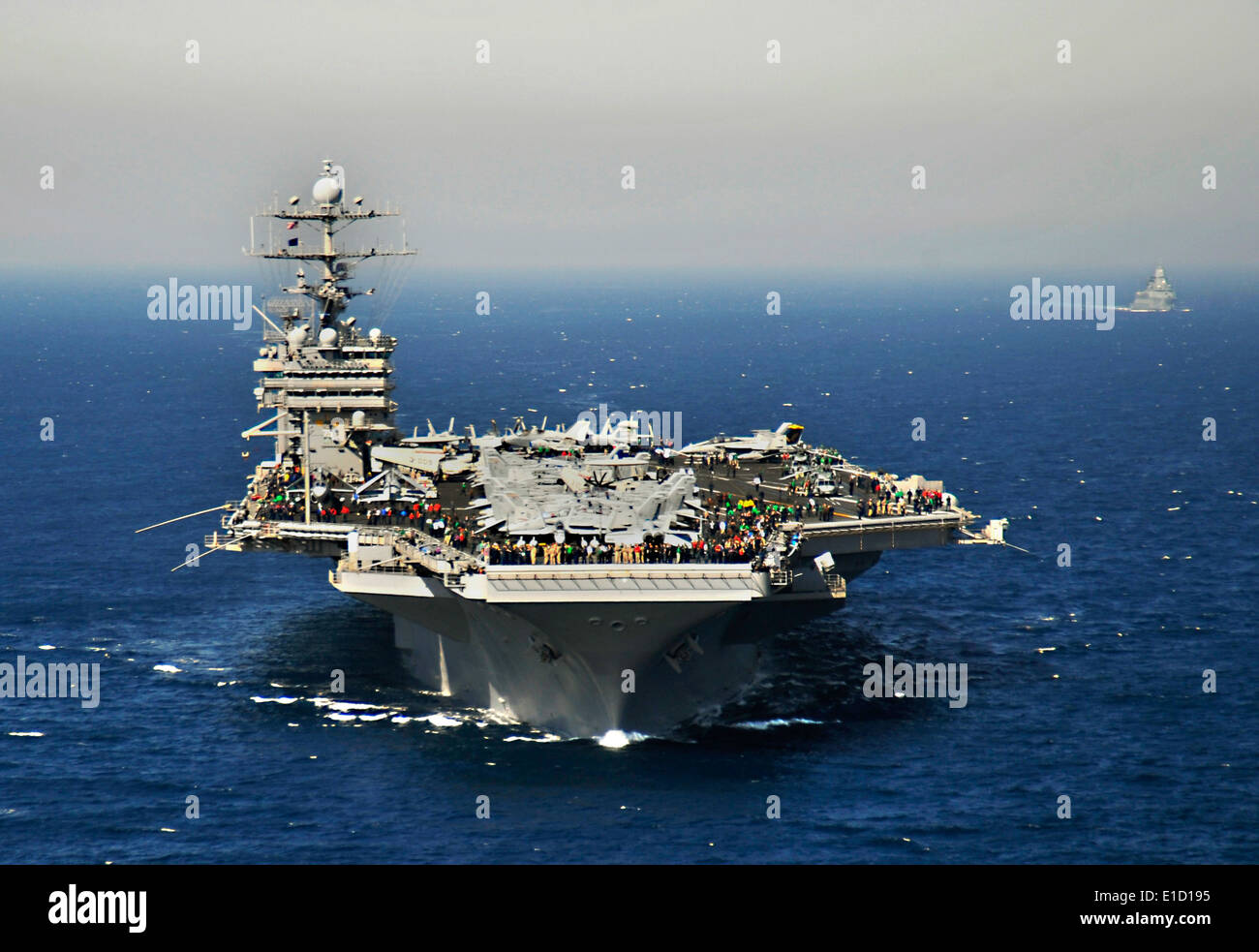 Nimitz Class Aircraft Carrier Uss Harry S Truman Cvn 75 Trum Hi-res ...