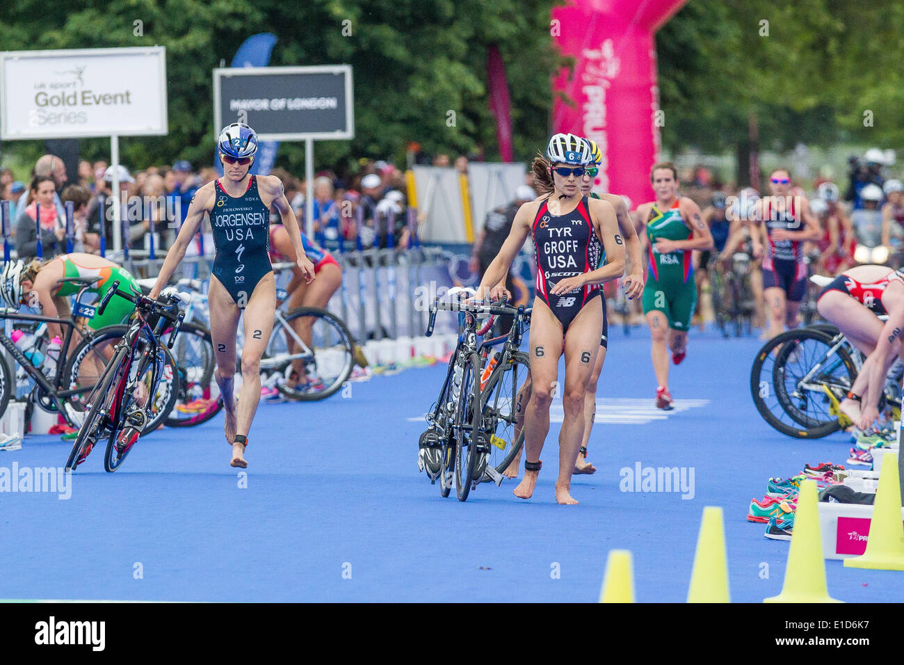 London, UK. 31st May, 2014. Gwen Jorgensen (USA) and Sarah Groff (USA) at the transition as they go on to take gold and silver placings during the ITU World Triathlon in London. Credit:  Action Plus Sports/Alamy Live News Stock Photo