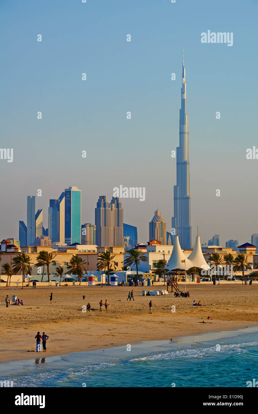 United Arab Emirates, Dubai, Jumeirah neighbourhood, Jumeirah beach and cityscape Stock Photo