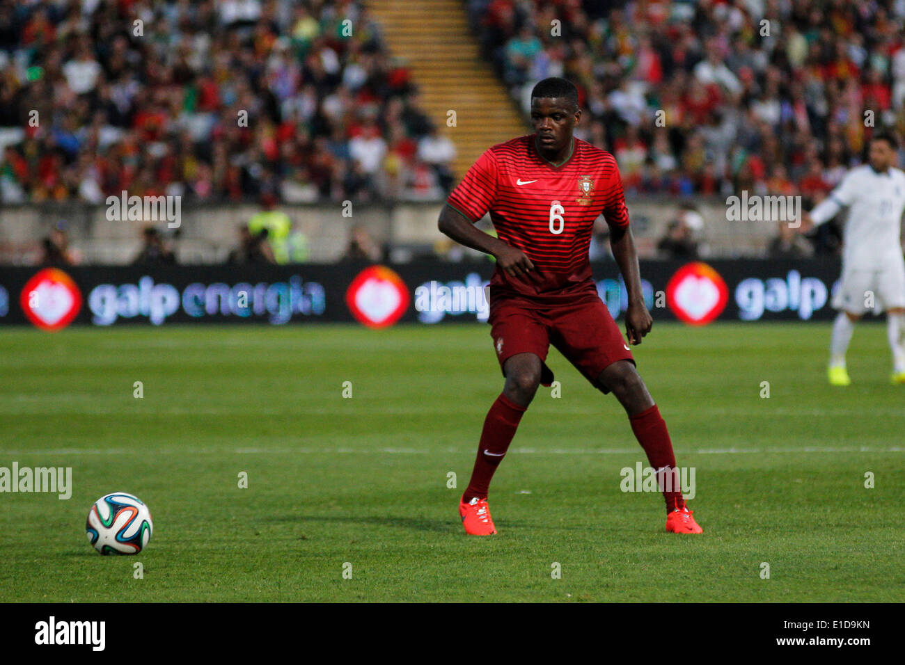 Lisbon, Porrtugal. 31st May, 2014. Portugal midfielder William Carvalho (6) during preparatory friendly match for the World Cup at the National Stadium in Lisbon, Portugal, Saturday, May 31, 2014. Credit:  Leonardo Mota/Alamy Live News Stock Photo