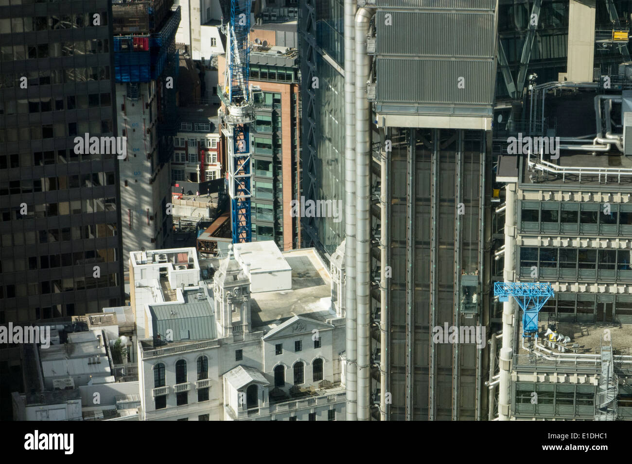 Loyds bank  in the City Of London, London, UK  Photo: pixstory / Alamy Stock Photo