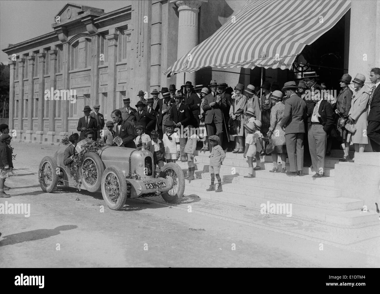 Festa no Estoril - Desfile de automóveis, 1927, Portugal Stock Photo