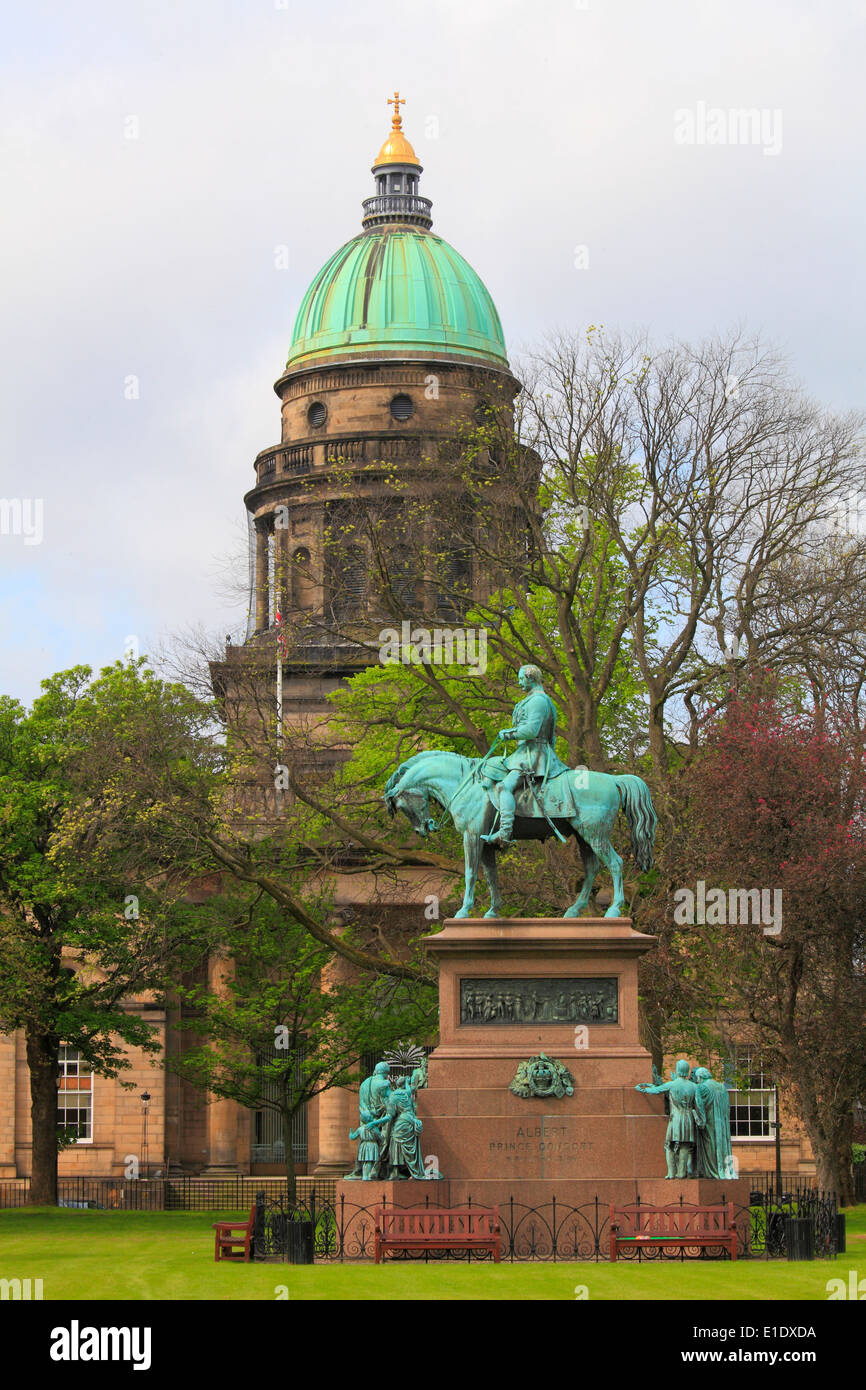 UK, Scotland, Edinburgh, Charlotte Square, Albert Memorial, West Register House Stock Photo Alamy