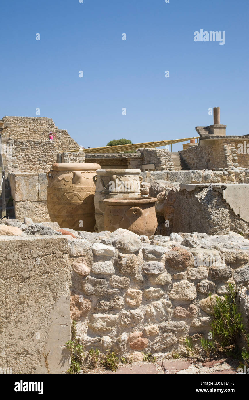 Earthenware pots. Part of the ancient Minoan palace of Knossos in Crete. Stock Photo