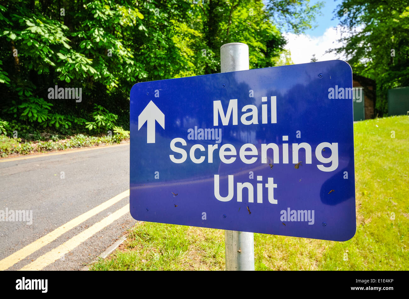Sign for a Mail Screening Unit at a sensitive government facility to prevent letterbombs or hazardous substances Stock Photo