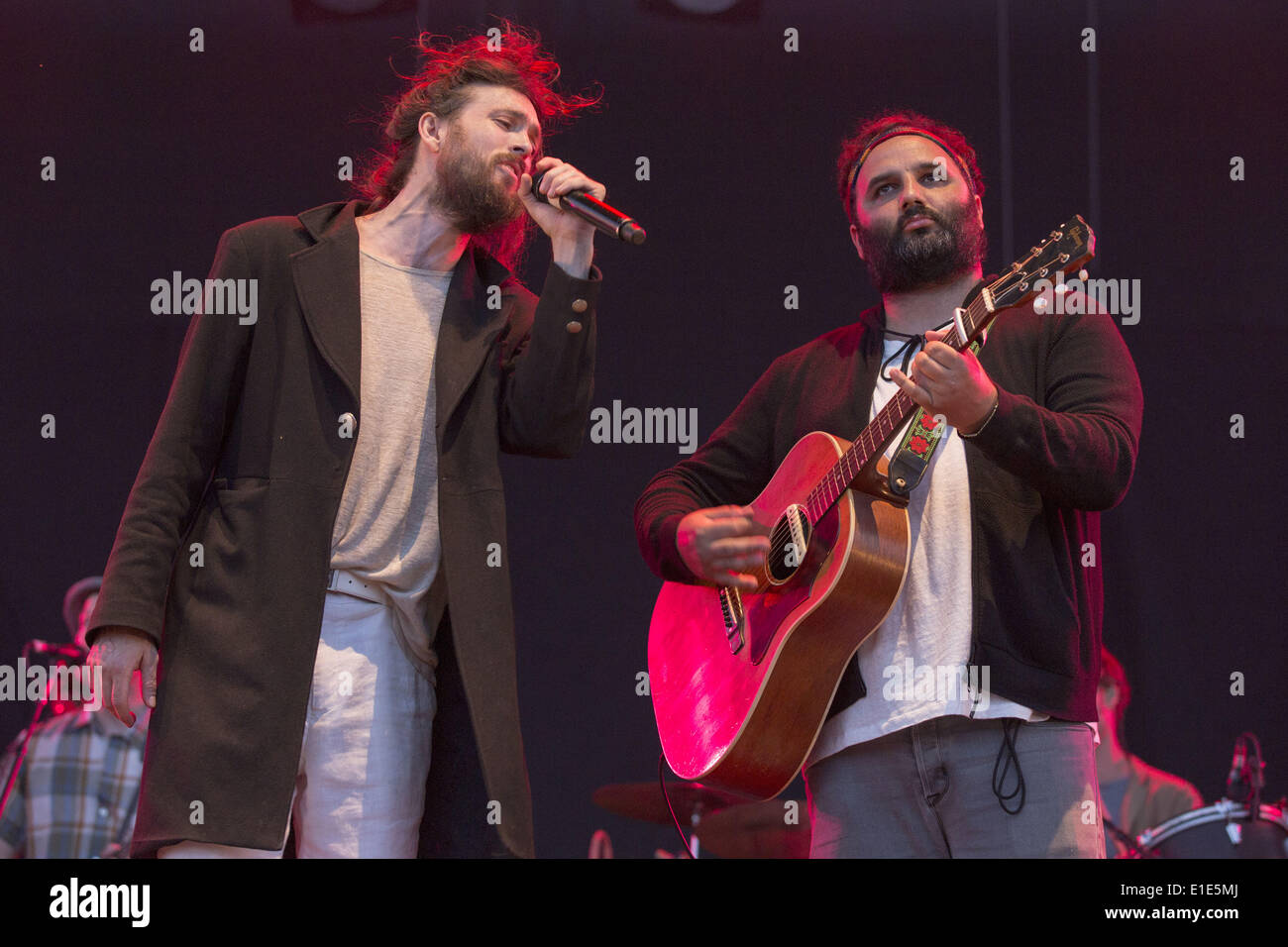 Chicago, Illinois, USA. 31st May, 2014. NICO AGLIETTI (R) and ALEX EBERT perform with Edward Sharpe and the Magnetic Zeros at the FirstMerit Bank Pavilion at Northerly Island in Chicago, Illinois © Daniel DeSlover/ZUMAPRESS.com/Alamy Live News Stock Photo