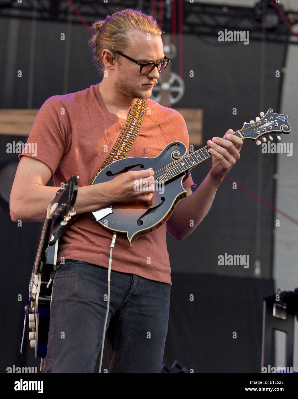 Chicago, Illinois, USA. 31st May, 2014. MARK NOSEWORTHY performs with Edward Sharpe and the Magnetic Zeros at the FirstMerit Bank Pavilion at Northerly Island in Chicago, Illinois © Daniel DeSlover/ZUMAPRESS.com/Alamy Live News Stock Photo