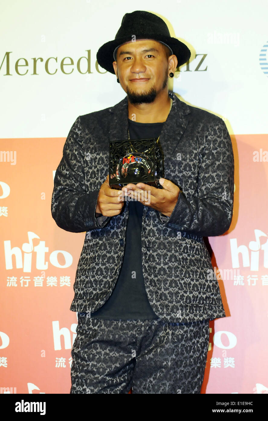 Taipei. 2nd June, 2014. Singer Chang Csun Yuk wins the hito Creative Singer during the awarding ceremony of 2014 hito Pop Music in Taipei, southeast China's Taiwan, June 1, 2014. © Xinhua/Alamy Live News Stock Photo