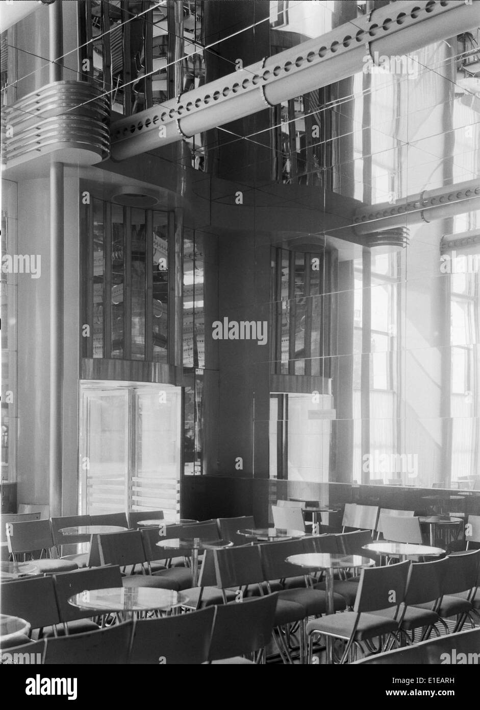 Café Cristal, Lisboa, Portugal Stock Photo Alamy