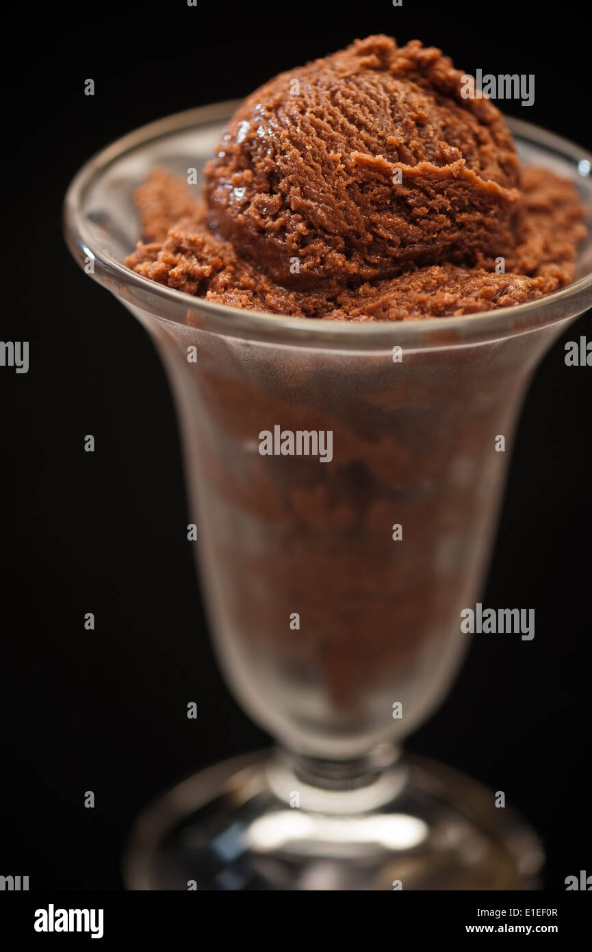 Chocolate ice cream cup in tall glass Stock Photo Alamy