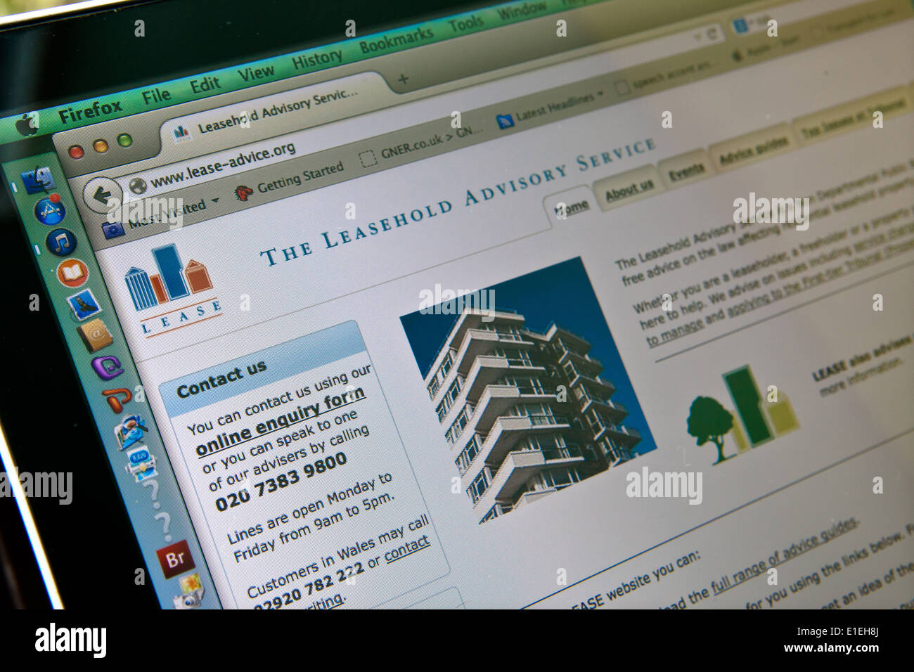 Laptop computer screen showing the website for The Leasehold Advisory Service Stock Photo