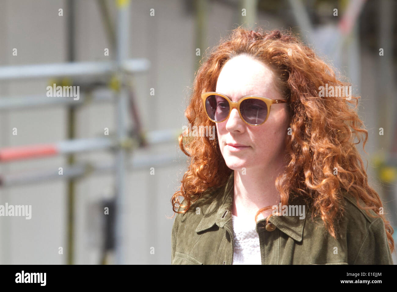 London UK. 2nd June 2014. Former News of the World editor Rebekah Brooks arrives at the the Old Bailey  with husband Charles as the hacking trial continues. Rebekah Brooks and  seven other defendants including Husband Charlie Brooks, Ian Edmonson, Stuart Kuttner,Clive Goodman,Cheryl Carter and Mark Hanna face charges related to allegations of conspiracy to intercept communications and voice mail of well know people including that of murder victim Milly Dowler Credit:  amer ghazzal/Alamy Live News Stock Photo