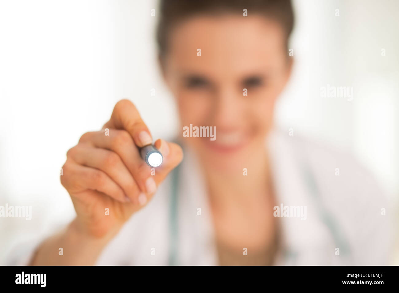 Using flashlight hires stock photography and images Alamy