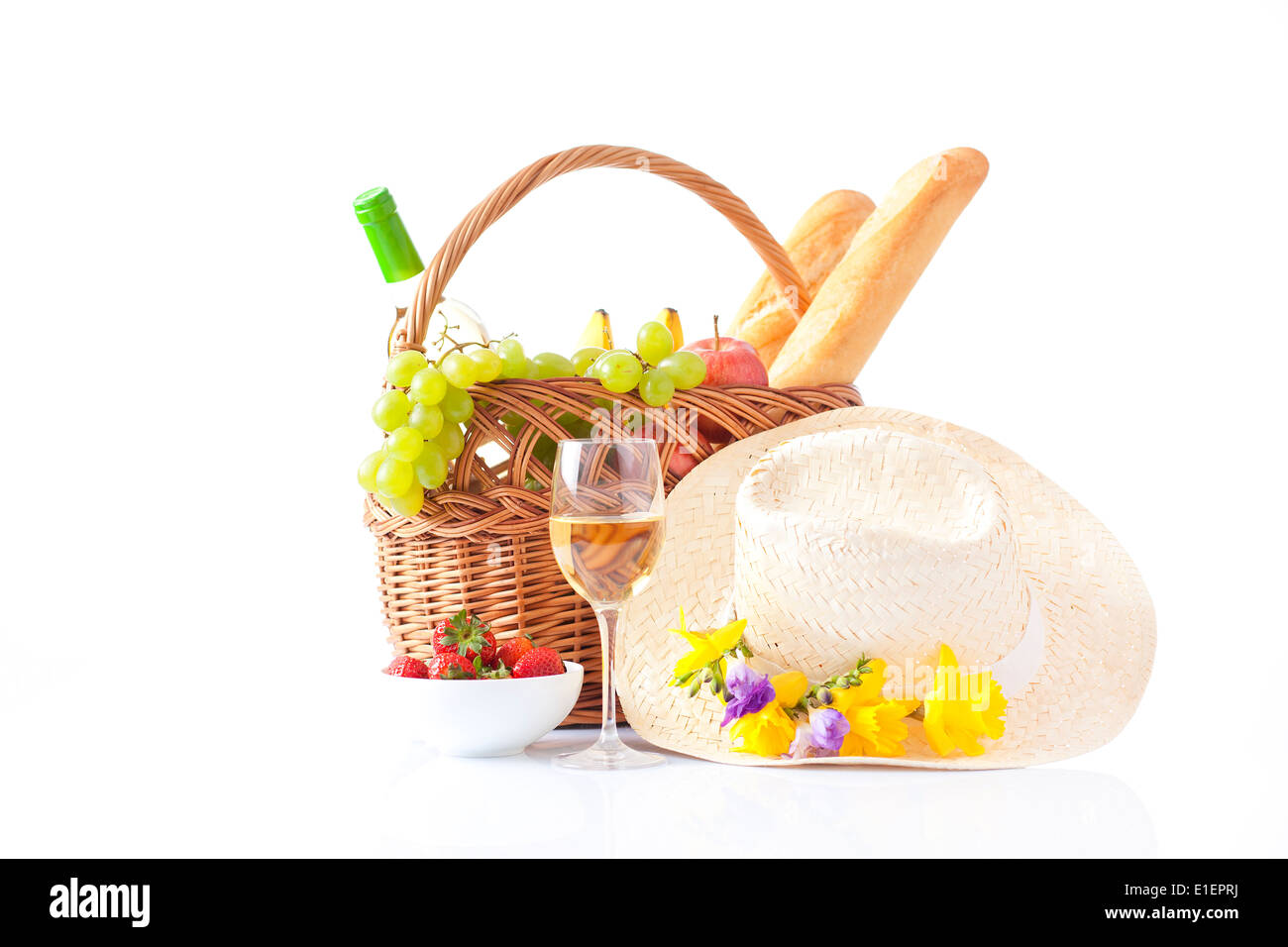 picnic basket with wine, fruit and bread Stock Photo - Alamy