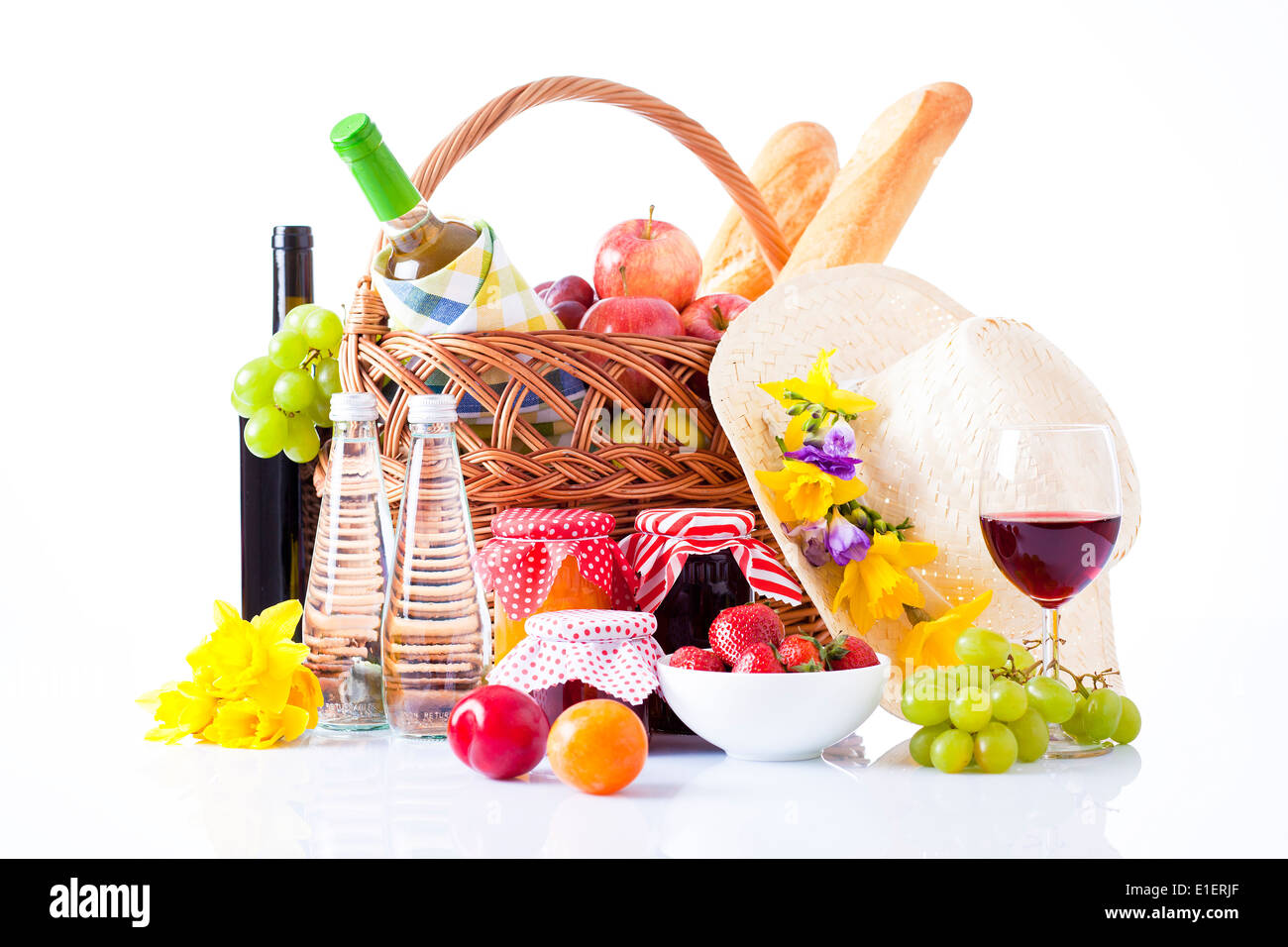 picnic basket with wine, fruit and bread Stock Photo - Alamy