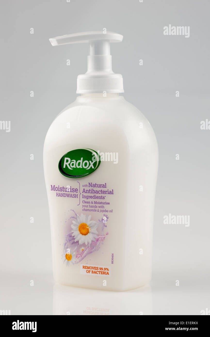 Radox natural antibacterial moisturise handwash hand wash Stock Photo