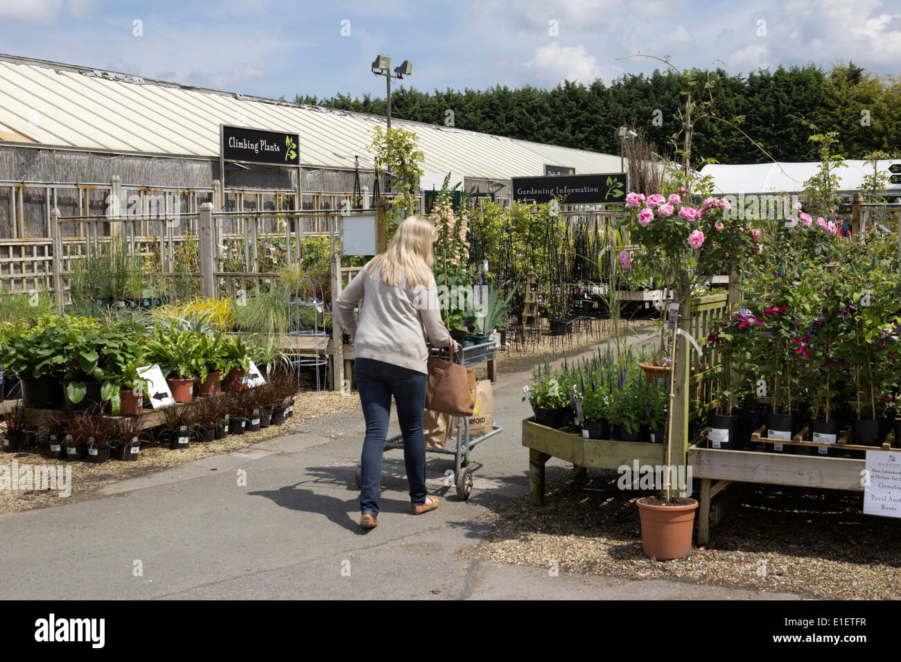 Burford Garden Company garden centre Stock Photo - Alamy