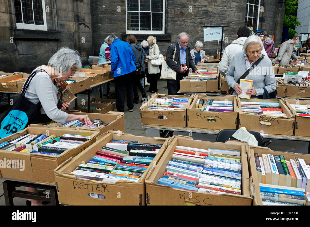 Customers at the annual Christian Aid Book Sale at St Andrew's and St George's West Church on George Street, Edinburgh, Scotland, UK. Stock Photo