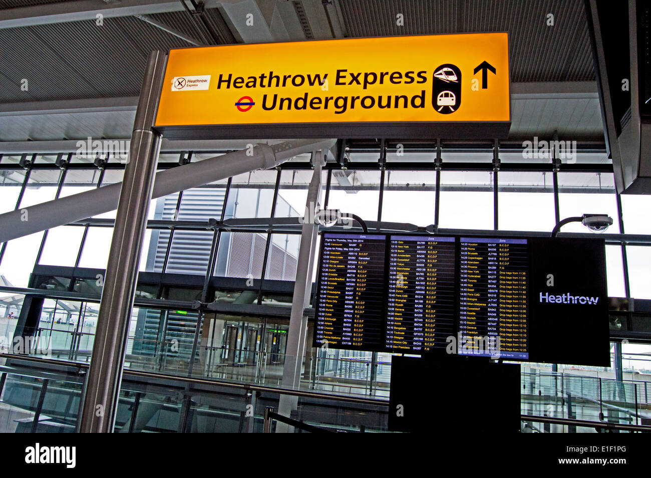 Heathrow express terminal 5 hires stock photography and images Alamy