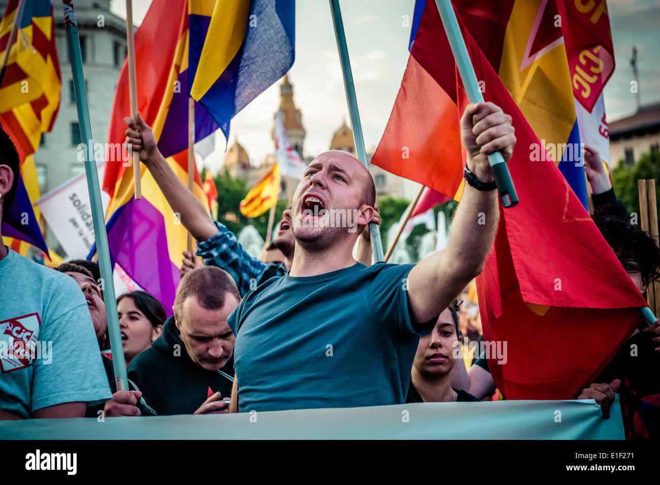 Barcelona, Spain. 2nd June 2014.  A communist protestor for a socialist republic shouts slogans against the Spanish monarchy in Barcelona Credit:  matthi/Alamy Live News Stock Photo