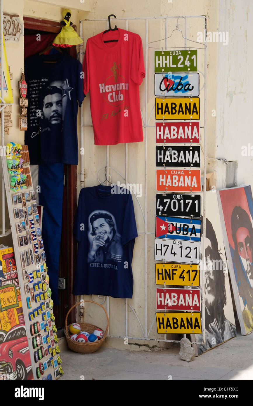 Havana Club T-Shirts, Ernesto Che Guevara T-shirts, vintage t-shirts,  souvenirs, La Habana, Cuba, Caribbean, North America Stock Photo - Alamy