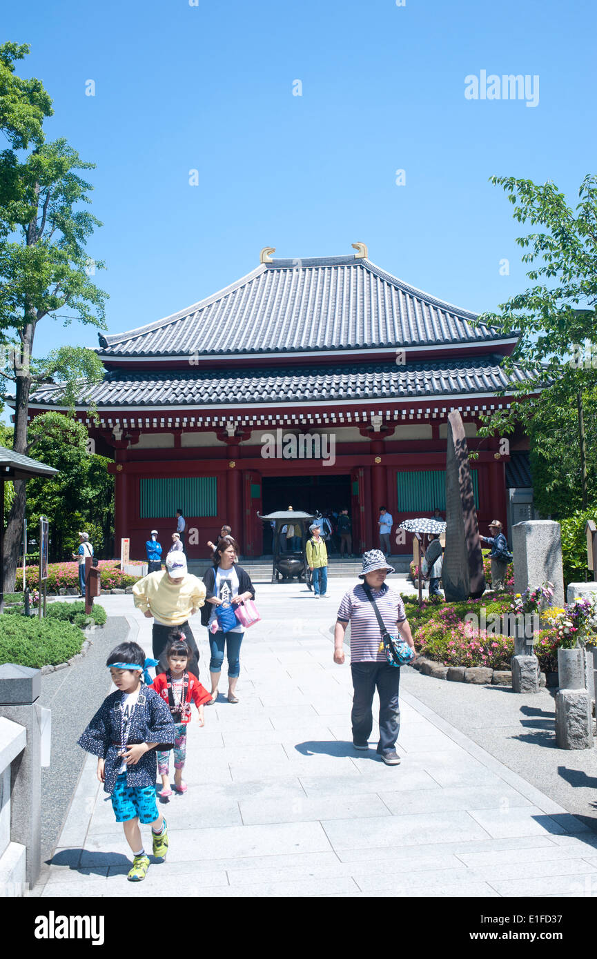 Tokyo Japan 2014 - Asakusa district temples Stock Photo