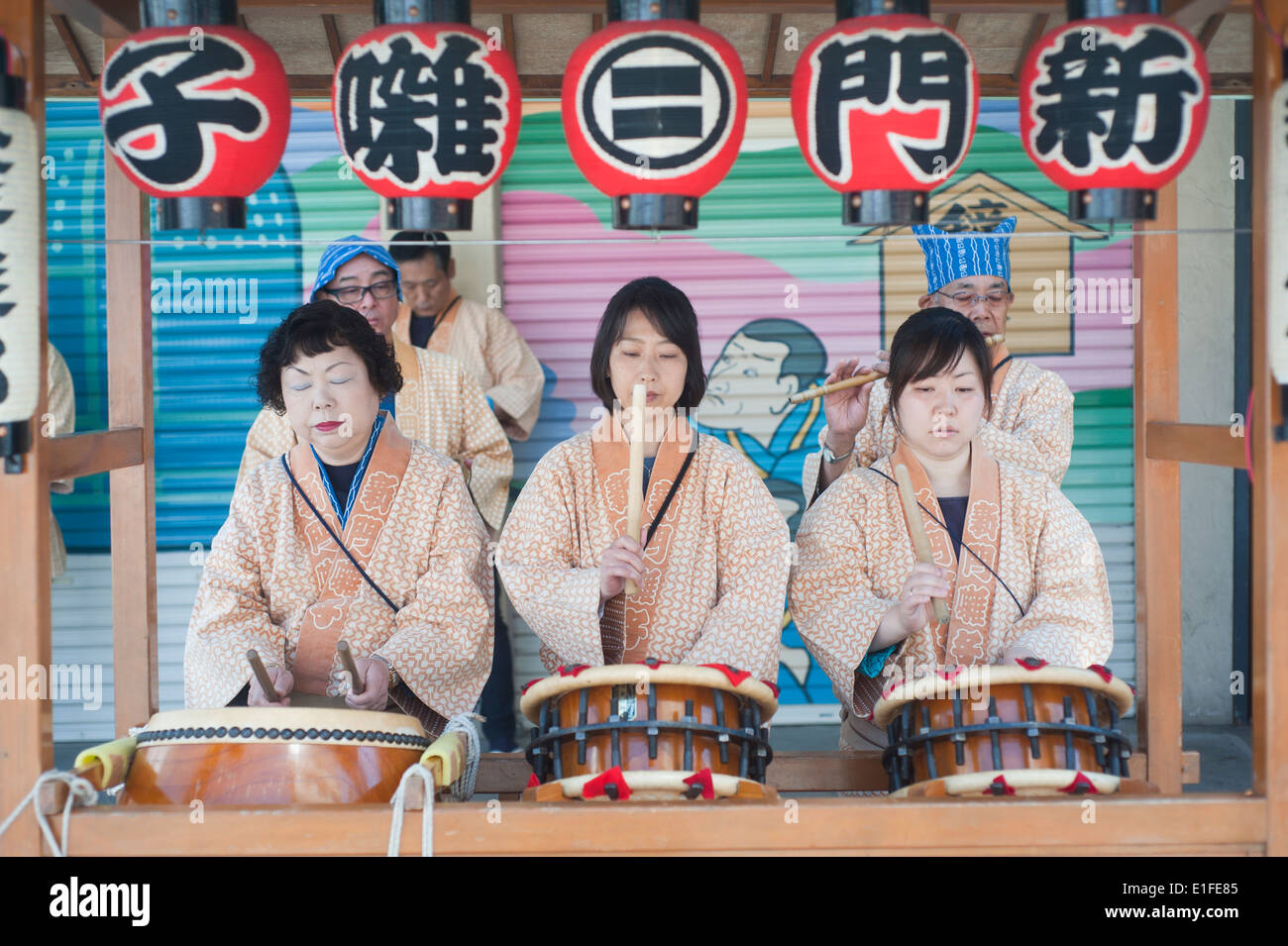 Tokyo Japan - Three women playing drums Stock Photo