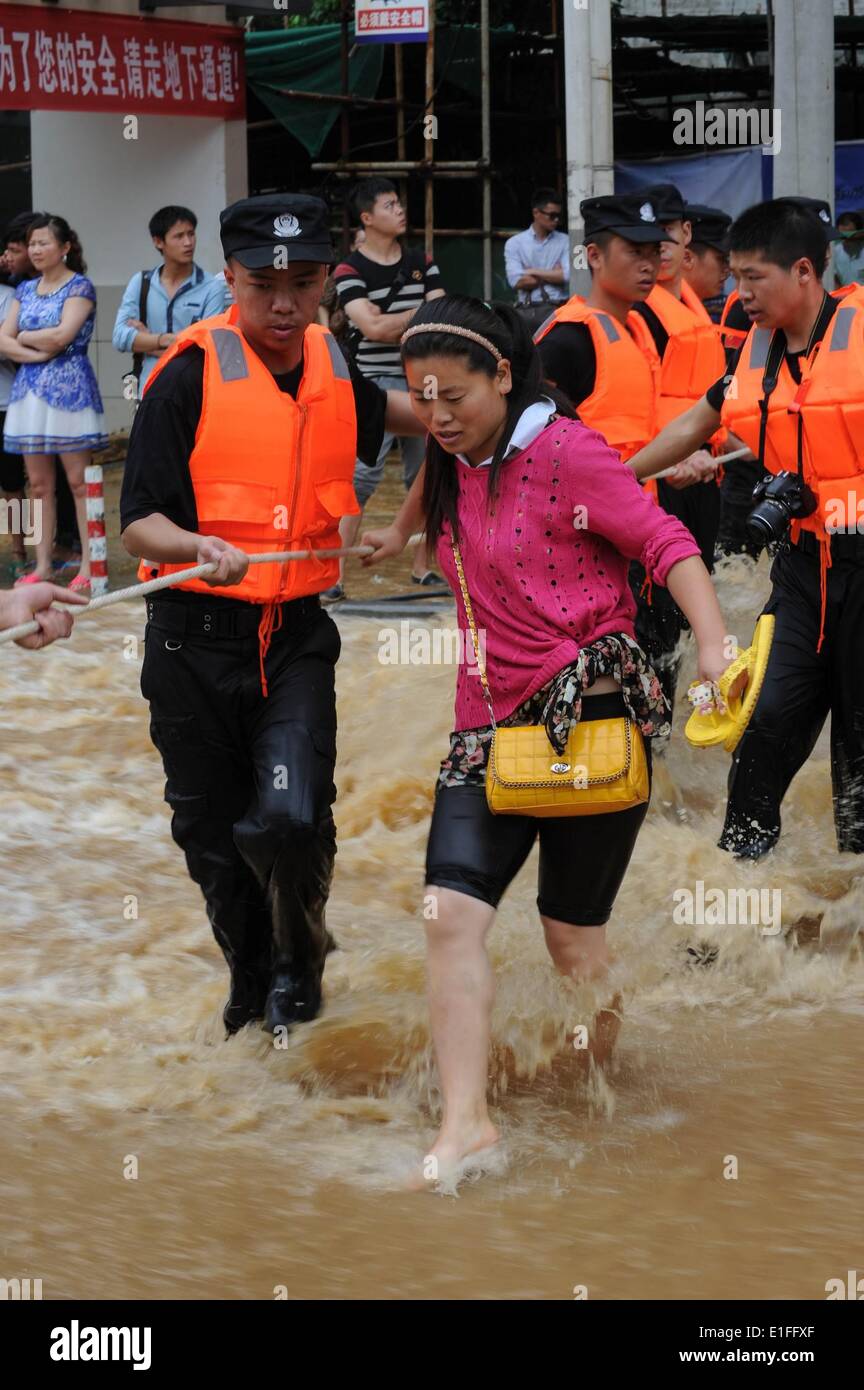 Summer cummings solo masturbating