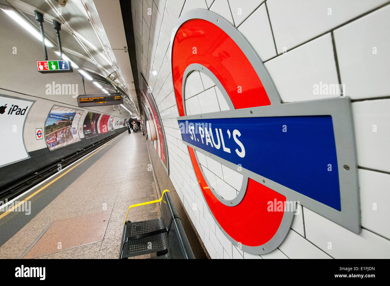 St Paul's Station on the London Underground, England UK Stock Photo