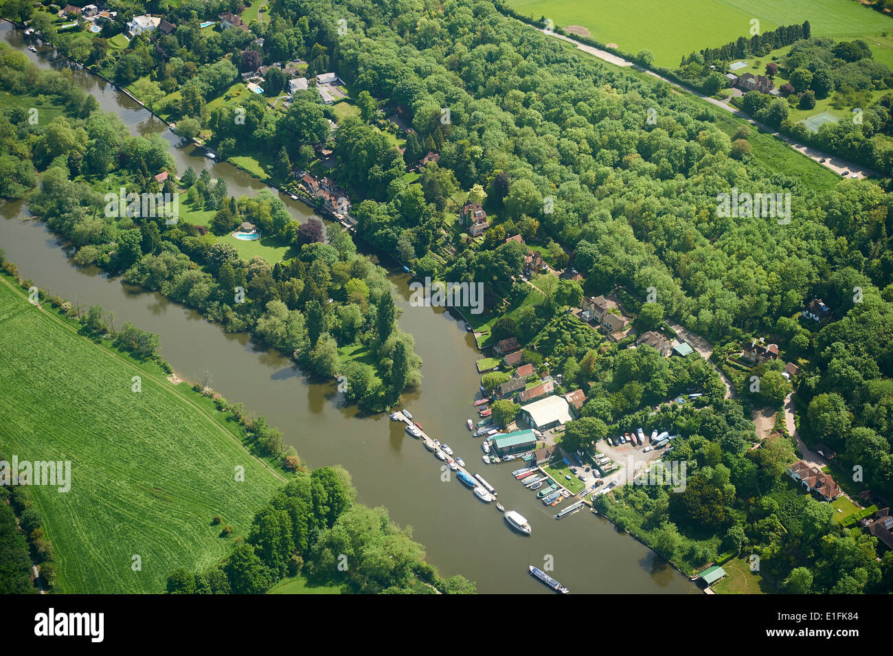 Thames side properties at Marlow, Buckinghamshire, South East England, UK Stock Photo