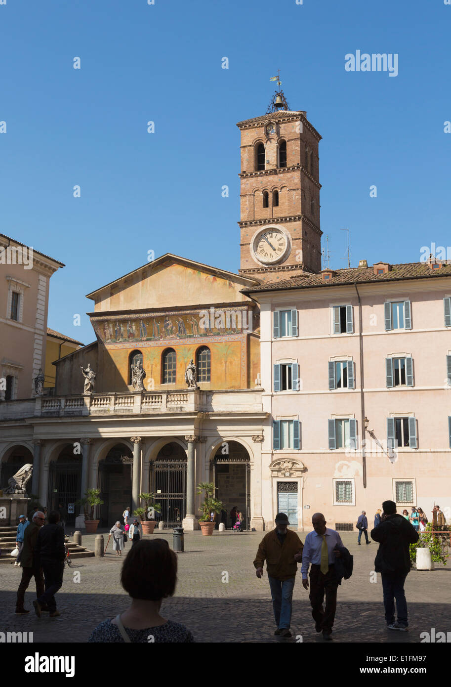 Rome, Italy. Basilica di Santa Maria in Trastevere seen from Piazza of the same name. Stock Photo
