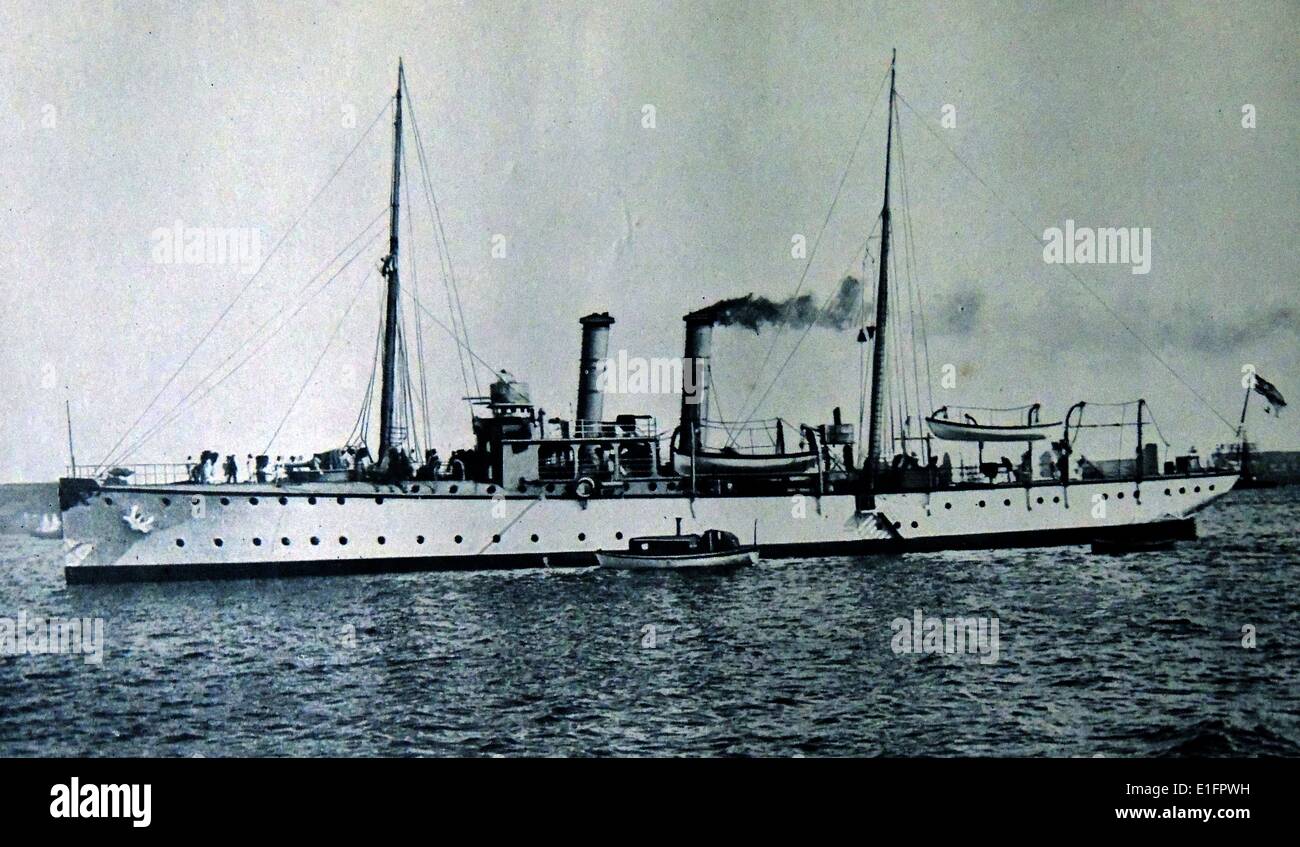Photograph of the S.M.S. Panther. One of six  Iltis-class German gunboats of the Kaiserliche Marine. The crew consisted of 9 Officers and 121 Men. The Panther participated in the German naval contingent of the Venezuela Crisis (1902-1903). Dated 1902 Stock Photo