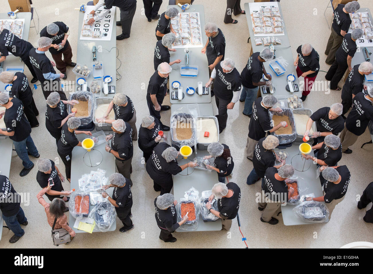 Food aid hires stock photography and images Alamy