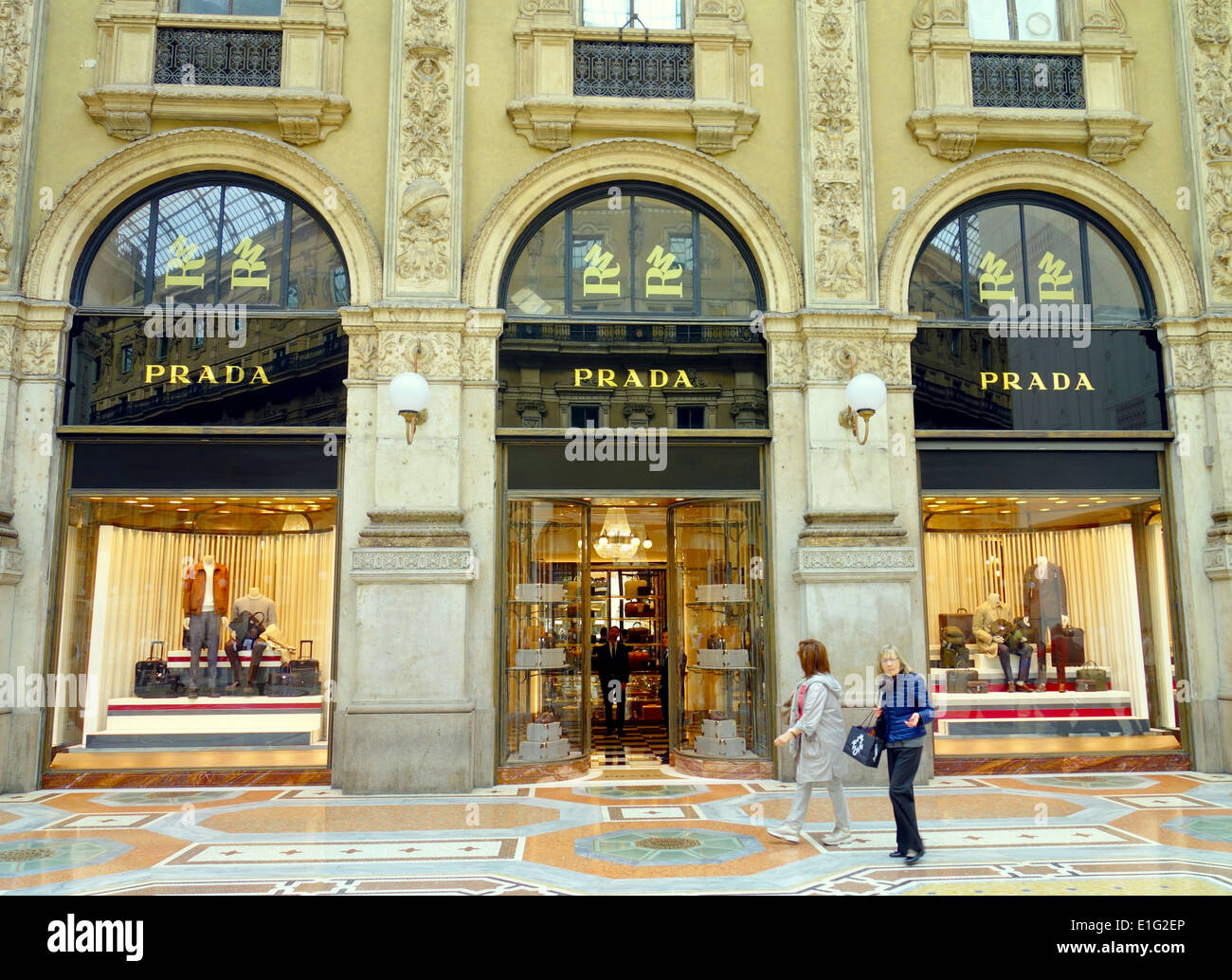 Prada store in Galleria Vittorio Emanuele in Milan Italy Stock Photo Alamy