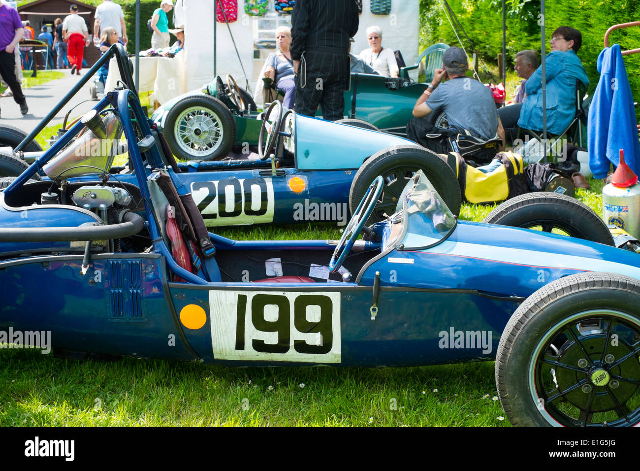 Old racing cars in paadock at Shelsley Walsh motor racing hill climb ...